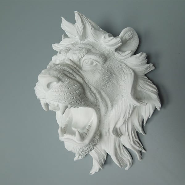 Polystone Lion Head Wall Decor