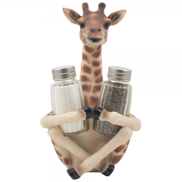 Decorative Giraffe Salt and Pepper Shaker Set for Kitchen Decor Figurines